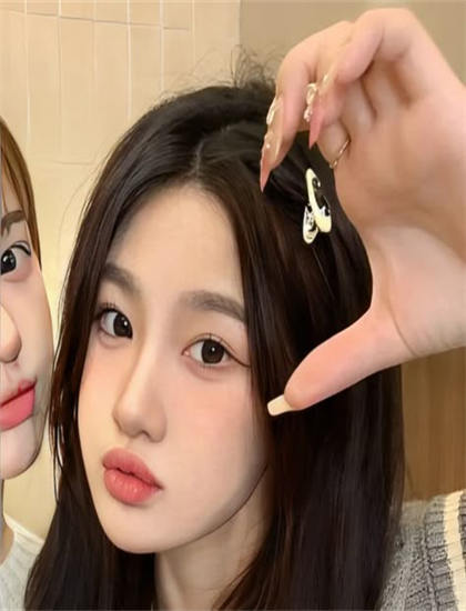 专业解读：我的二十六岁白富美女上司的文化符号与象征意义——艺术与技术的完美结合